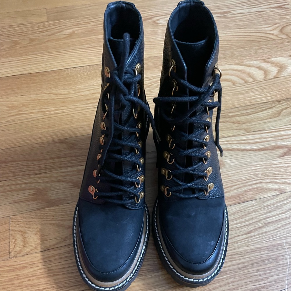 Tory Burch shoes brand new